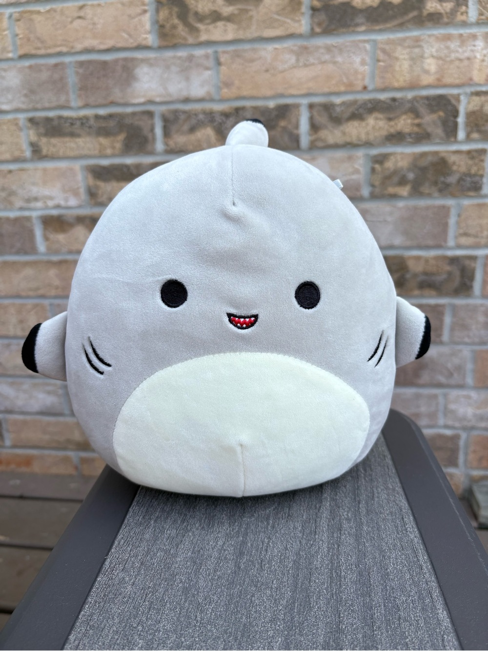 FREE WITH PURCHASE $14+ | Squishmallows 8” Gordon the shark (Seam rip)